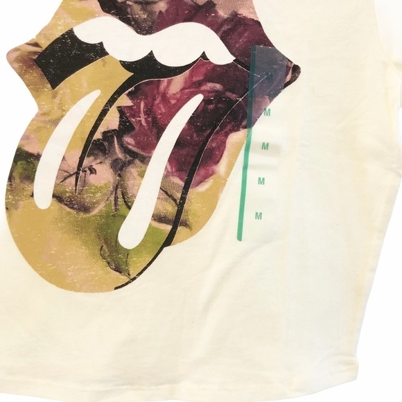 Rolling STONES NWT Cropped Logo Short Sleeve Band Tee Size Medium in Cream - Picture 6 of 12
